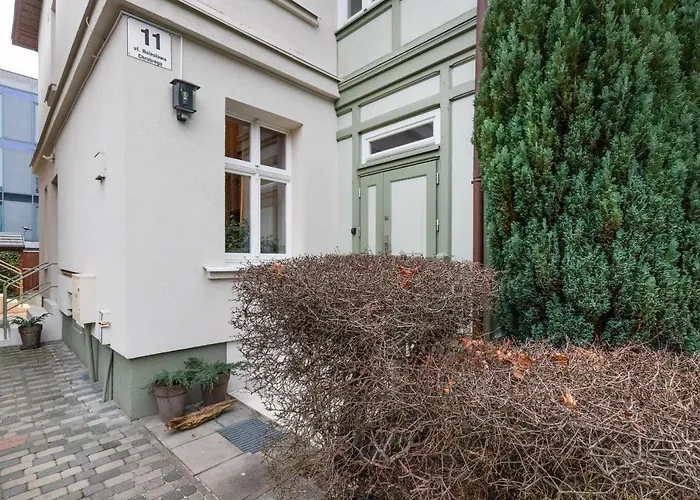 90m2 400m To The By Renters דירה *