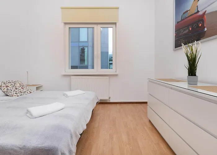 דירה 90m2 400m To The By Renters