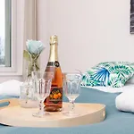 90m2 400m To The By Renters * Sopot