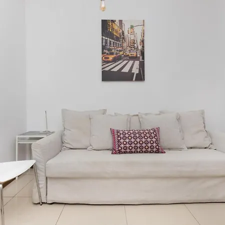 Apartamento 90m2 400m To The By Renters