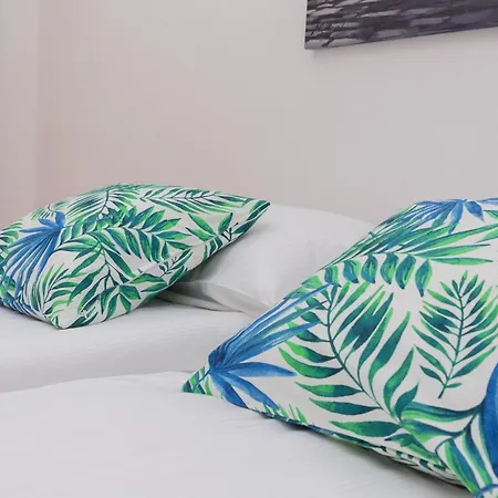 Apartament 90m2 400m To The By Renters *