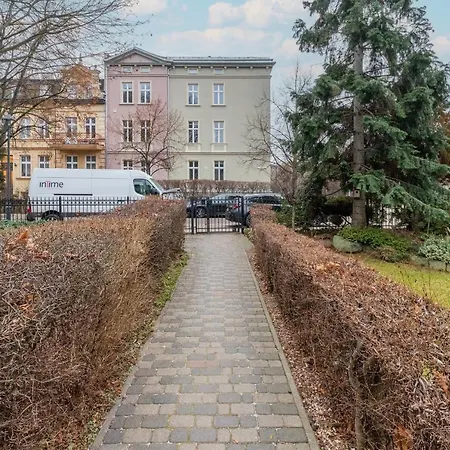 90m2 400m To The By Renters Apartament