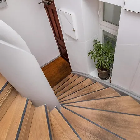 Apartamento 90m2 400m To The By Renters